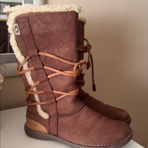 UGG Women's Tan Shearling Lace-Up Boots